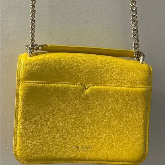 Kate Spade Locked Large Flap shoulder Bag in Pebbled Leather - Picture 9 of 11